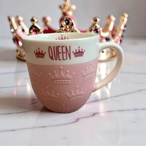 NEW Queen Coffee Mug